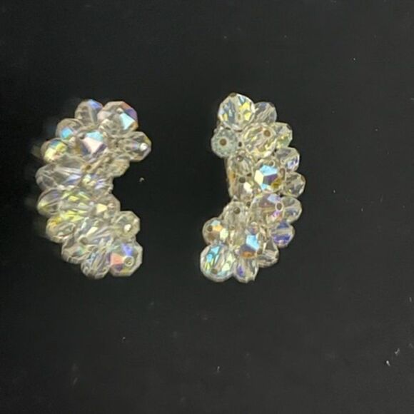 Vintage Laguna clip on earrings AB crystals crescent shape. Marked. Measures: ap - Picture 3 of 4